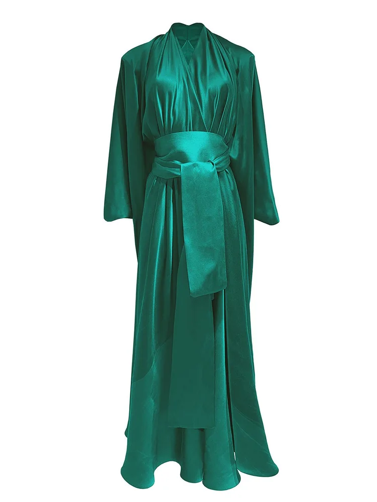 The Signature Wrap, Long — garment detail